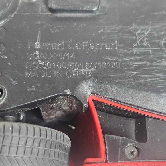 Ferrari LaFerrari Red Diecast Model Car 1:14 Scale - Picture 5 of 5